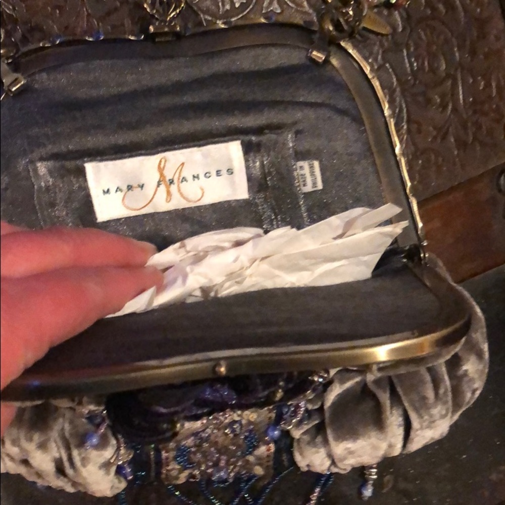 Purse - Picture 2 of 3